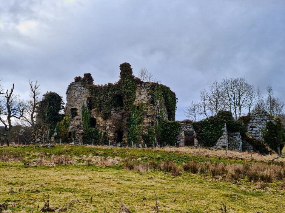 The Three Gight Castle Legends - Scotland's Stories