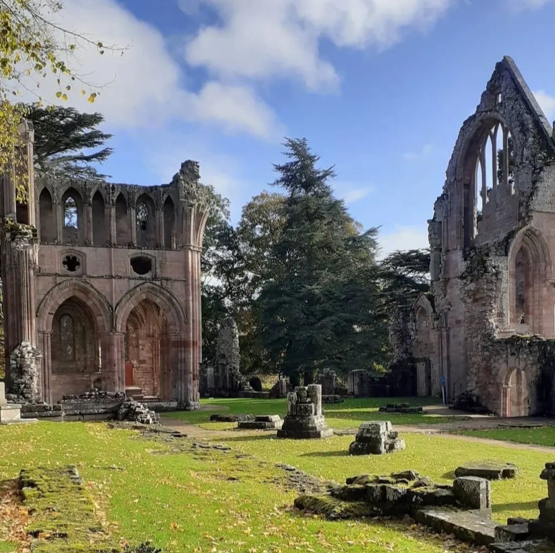 Visiting Scotland's Borders Abbeys - Scotland's Stories